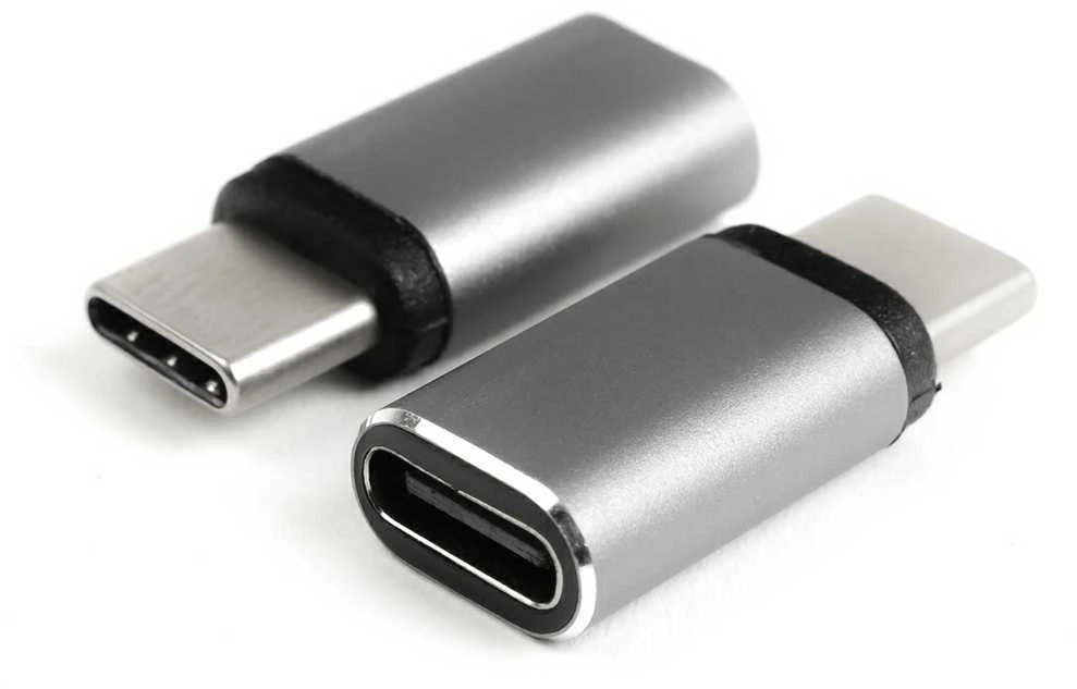 USB-C į USB-C jungčių adapterių komplektas