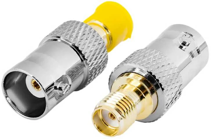 Spacetronik adapteriai BNC ir SMA jungtims