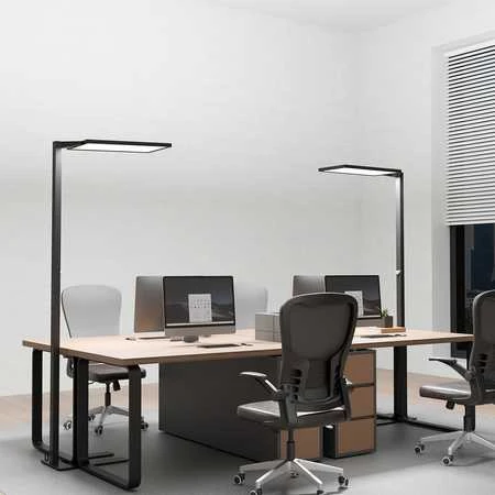 Spacetronik GLOW D24 Pro pastatomas toršeras, juodas