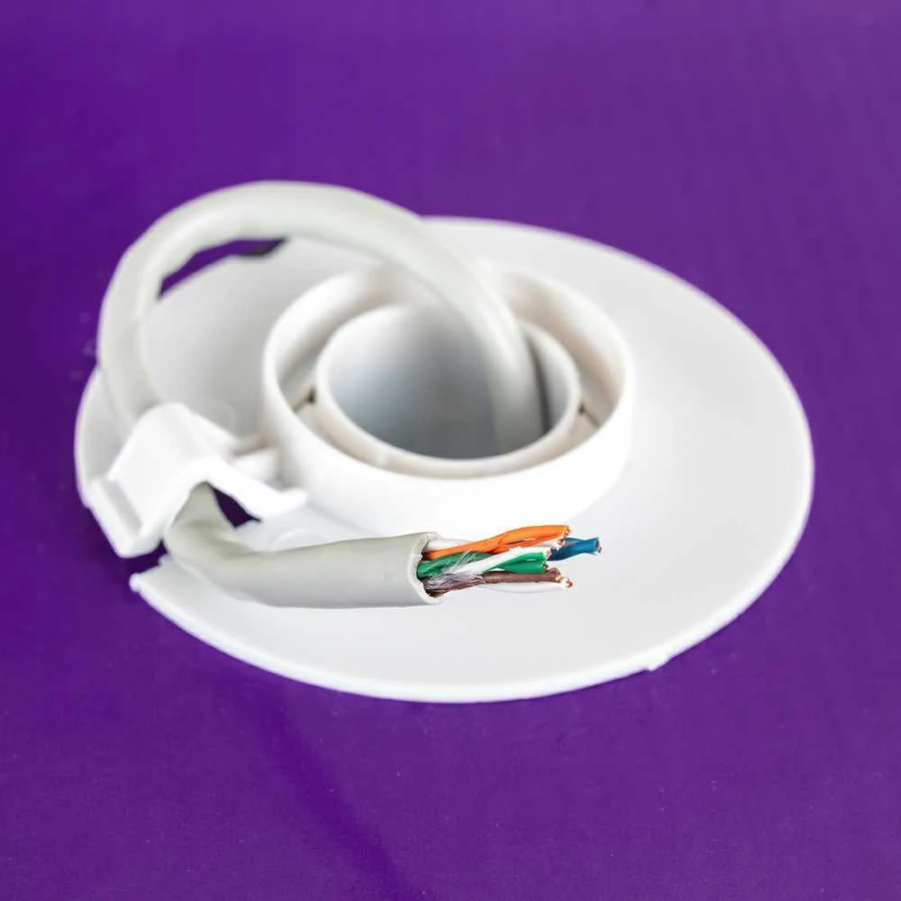 Spacetronik Varžtas CAT5e U/UTP AWG24 CU PVC OD 5,0‐Eca 305m