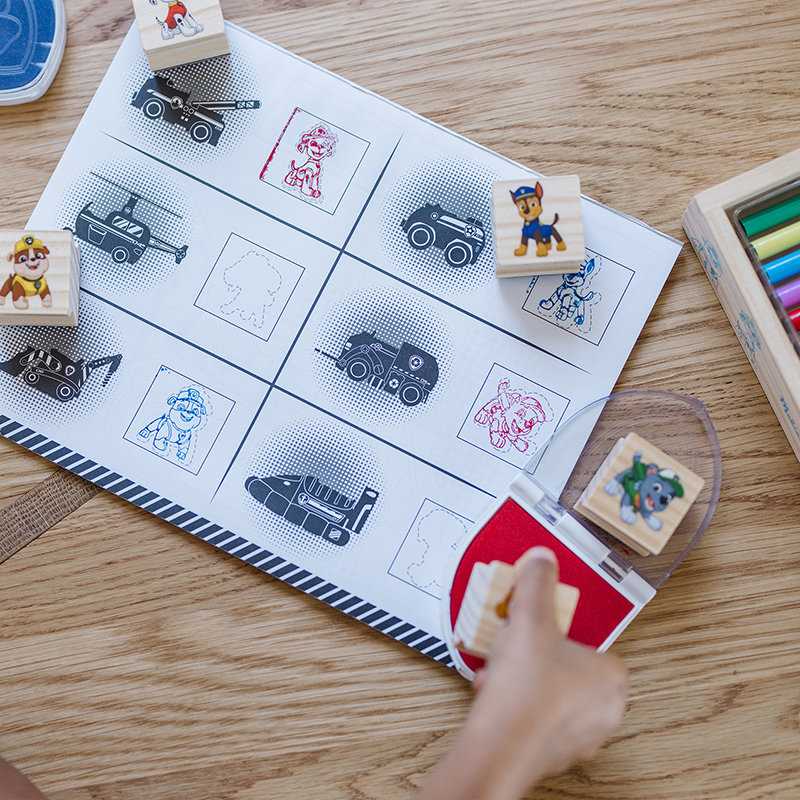 Melissa & Doug PAW PATROL MEDINIS ANTspaudų RINKINYS MELISSA&DOUG 4+