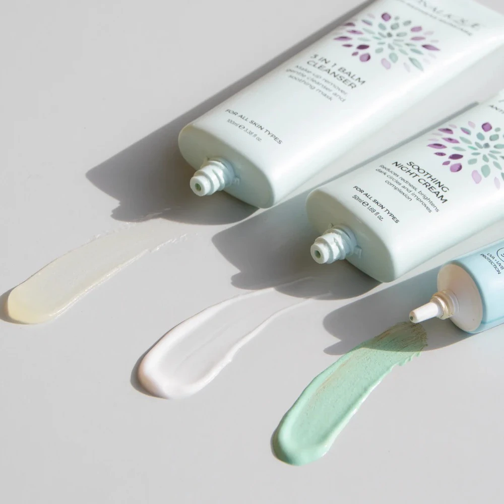 Rosalique Miracle rinkinys: Dieninis kremas 30 ml, Naktinis kremas 50 ml, Veido prausiklis 100 ml