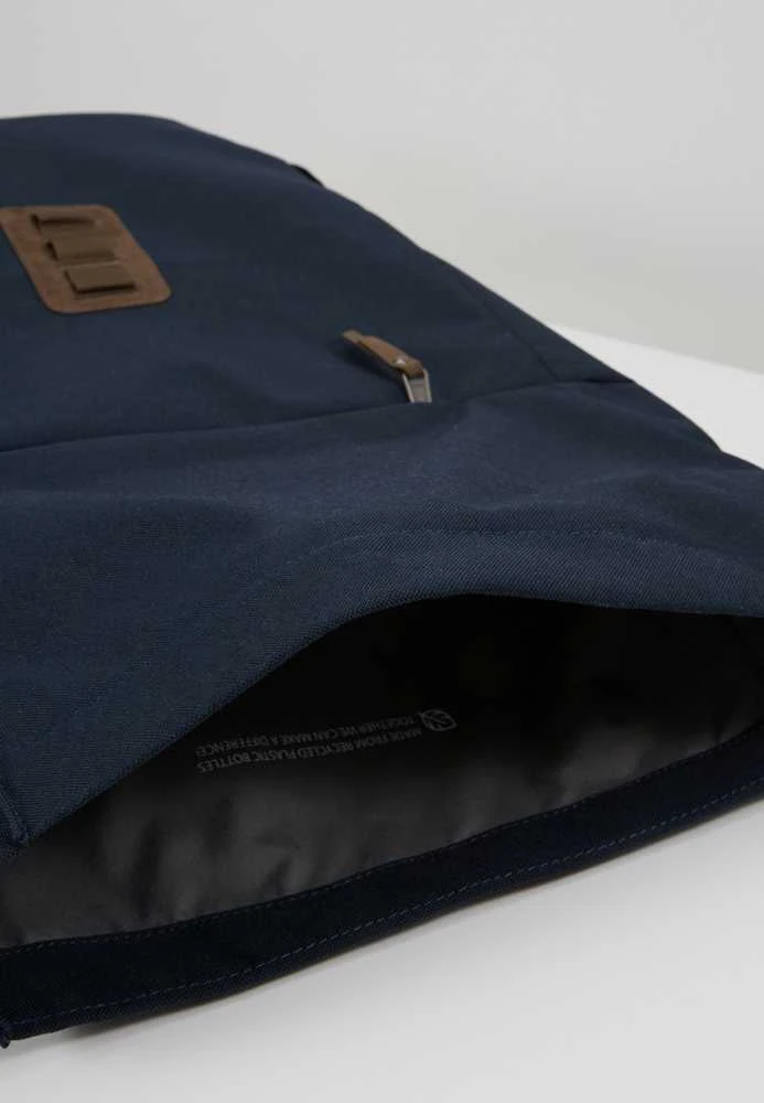 JackWolfskin Kuprinė JACK WOLFSKIN ROYAL OAK 18+4l t. mėlyna
