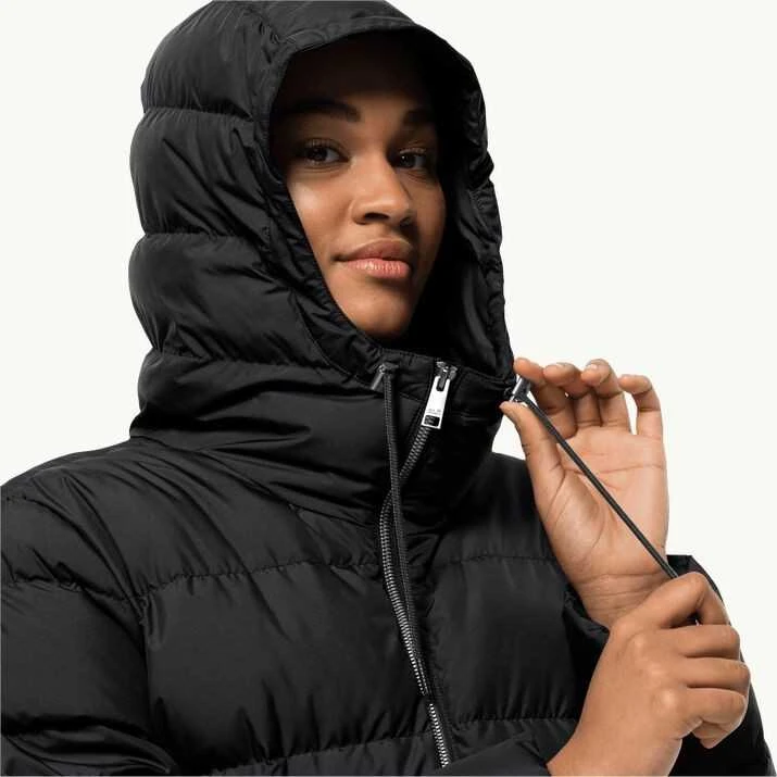 JackWolfskin Moteriška Jack Wolfskin striukė Frozen Palace Coat | juoda
