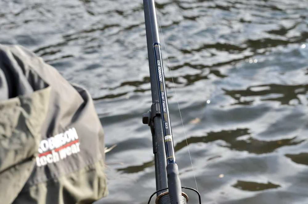 Meškerė VDE-Robinson River Feeder Sx3 3.60 m, 150 g