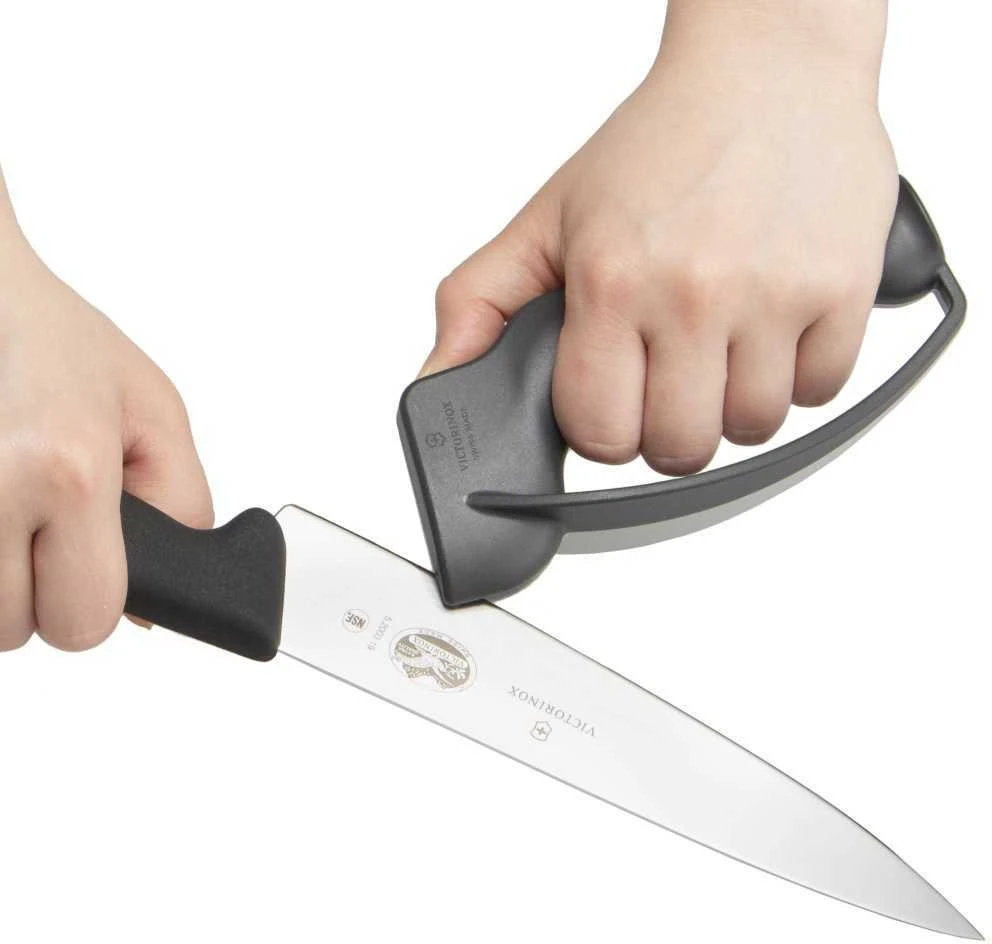Peilių galąstuvas Victorinox 7.8715
