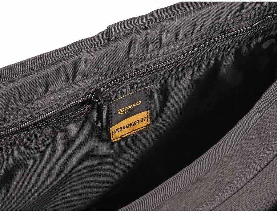 Žvejo krepšys per petį SPRO Messenger Crossbody 37L