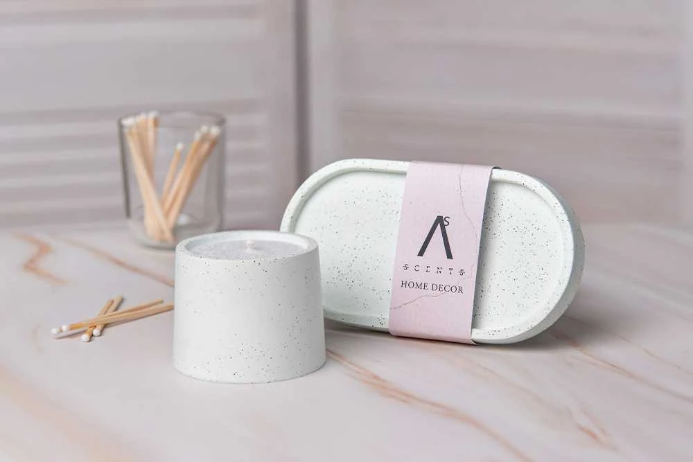 Ausfa Žvakė su padėkliuku - Dark vanilla