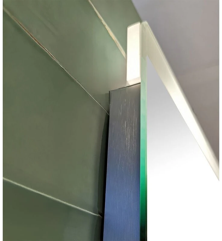 Veidrodis su LED apšvietimu CLASSIC 4558 58x80