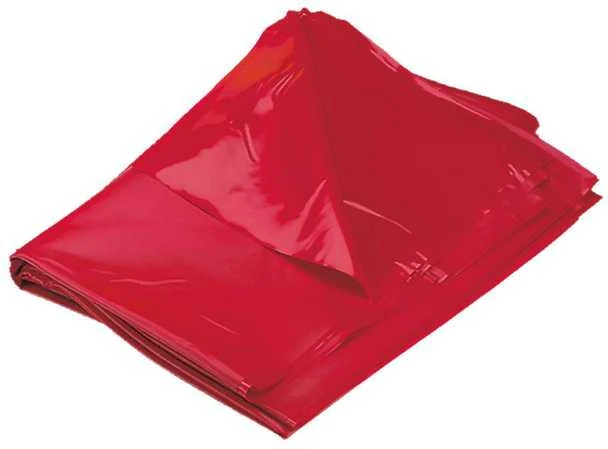 Raudona vinilinė paklodė, sulankstyta