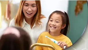 Dantų šepetėlis 2 dalių šepetėlių galvučių pakuotė Philips Sonicare For Kids, HX6032/90 aprašymas - Prekės nuotrauka