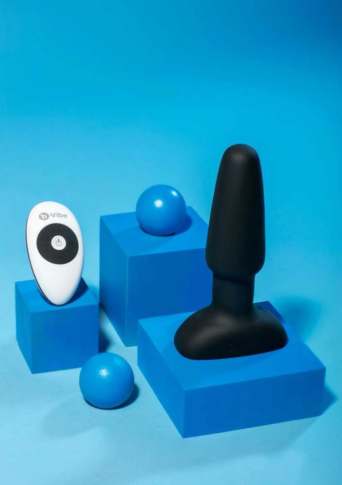 Dreamtoys b-Vibe apvadas Plug Juodas