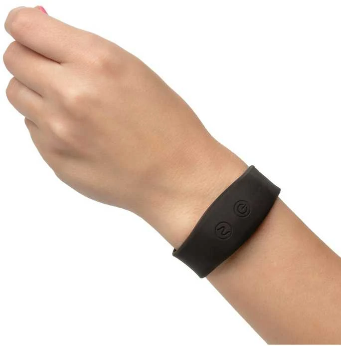 Calexotics Jajko/wibr-Wristband Remote Petite Bullet