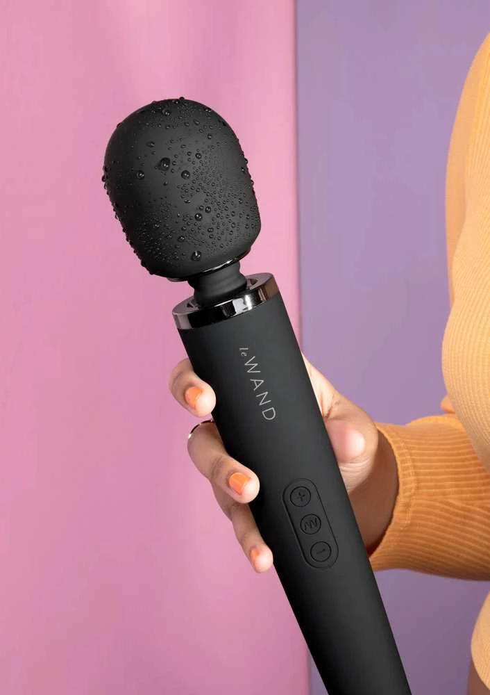Le Wand - Rechargeable Massager Juodas