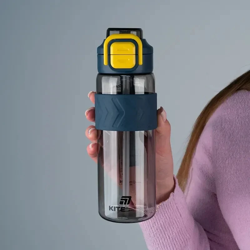 Gertuvė KITE, 800 ml, su užrakinamu dangteliu, pilkos-žalios sp. tritano plastikas