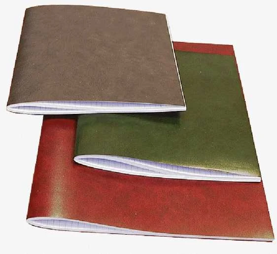 Užrašų knygelė, A6, langeliais, 40 lapų, 70gsm, lederiniu/ceratiniu viršeliu