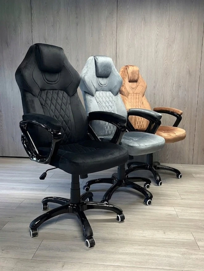 Biuro kėdė Prototype, juoda