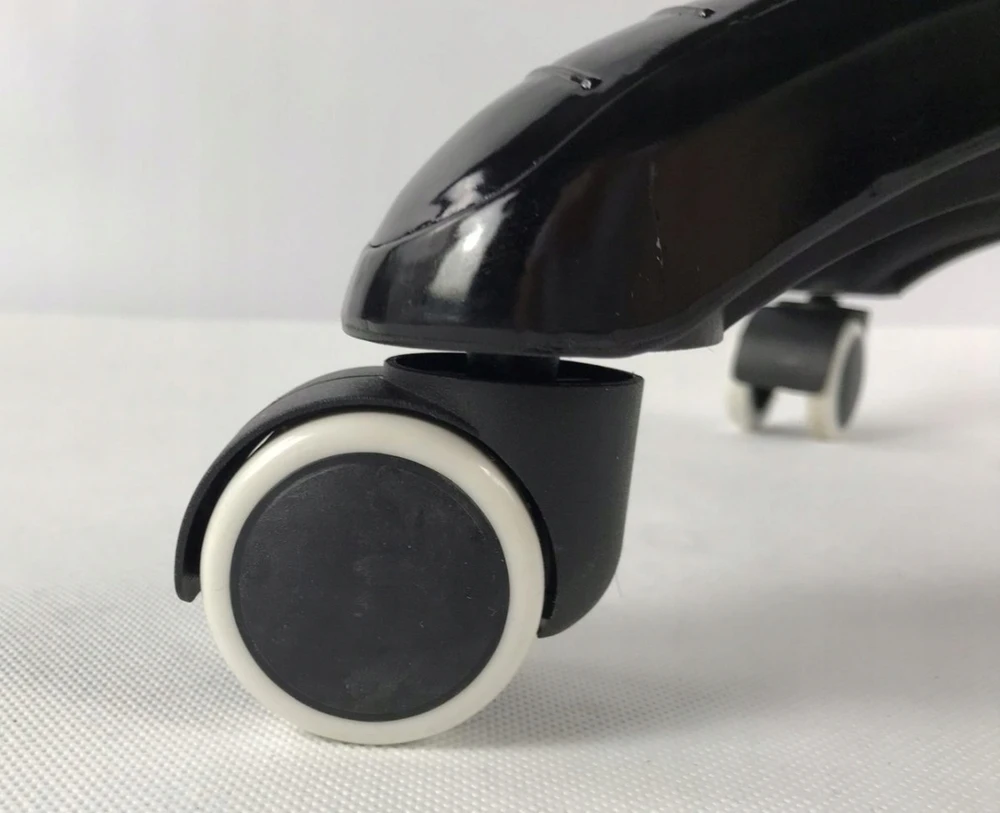 Biuro kėdė Prototype, juoda