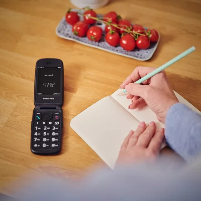 Panasonic 4G mobilusis telefonas, mėlynos spalvos (KX-TU550EXC) aprašymas - Prekės nuotrauka