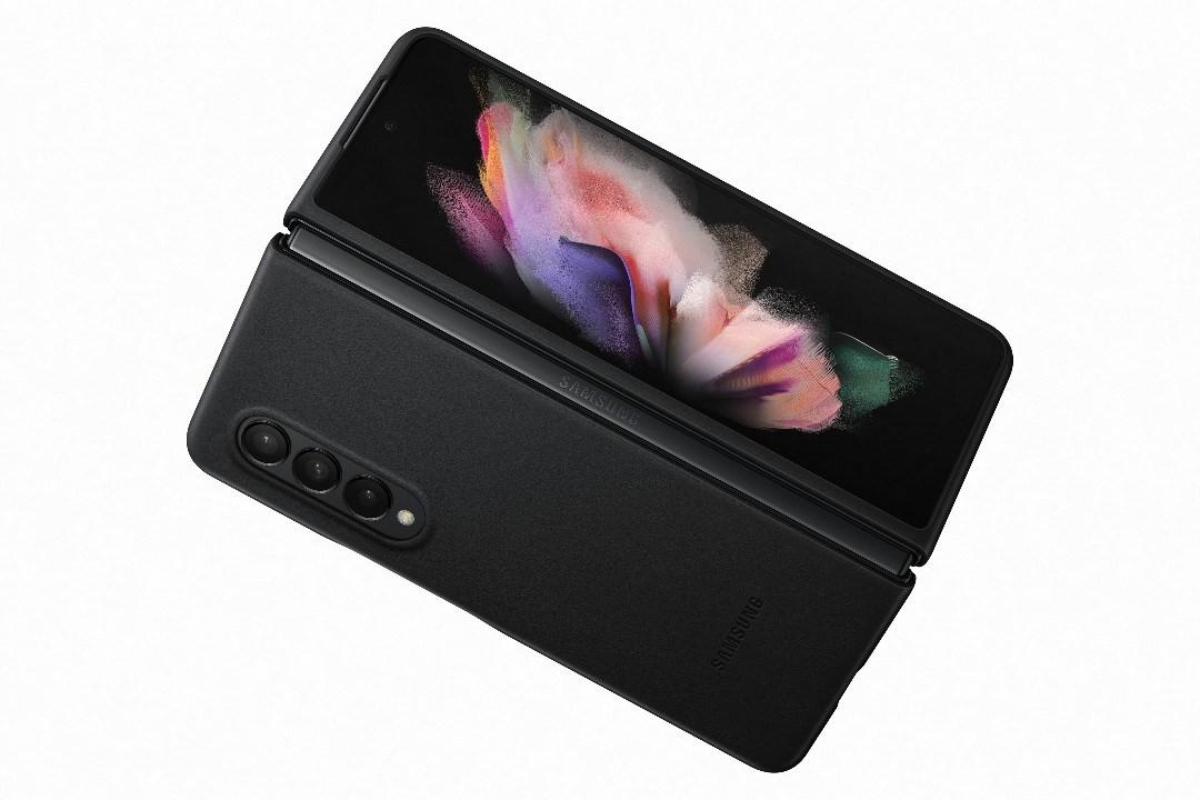 Dėklas FF926LBE odinis atverčiamas dangtelis, skirtas Samsung Galaxy Fold 3 (Juodas)