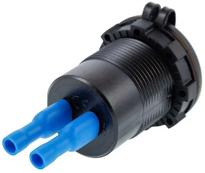 Carmotion Lizdas įkrovimui įmontuojamas USB QC 3.0+USB 6A