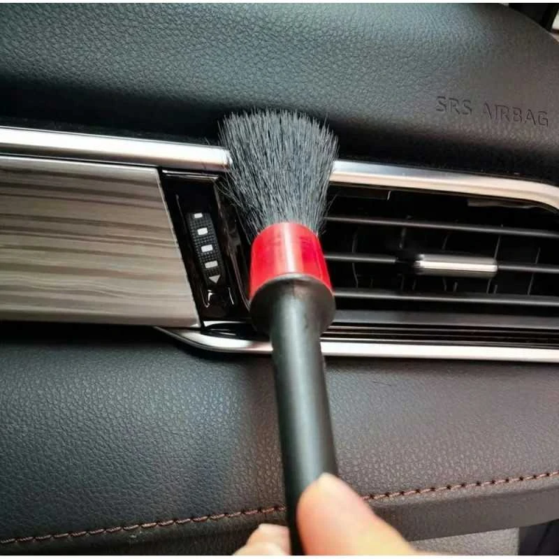 Šepetėlių rinkinys automobilio salono valymui5vnt