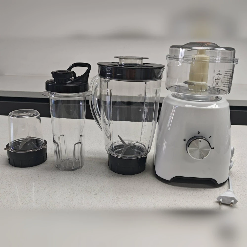 Daugiafunkcis blenderis 4 in 1, 1500 W, 1,6 l ąsotis, smulkintuvas, malūnėlis ir gertuvė, baltas