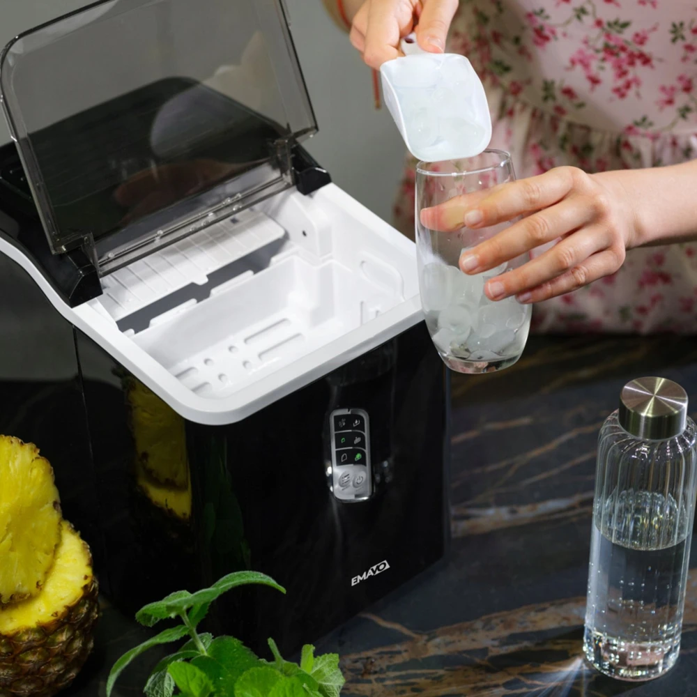 Ledukų gaminimo aparatas EMAVO IceFlow, 1,5L bakelis, 12kg/24h, 120W, juodas