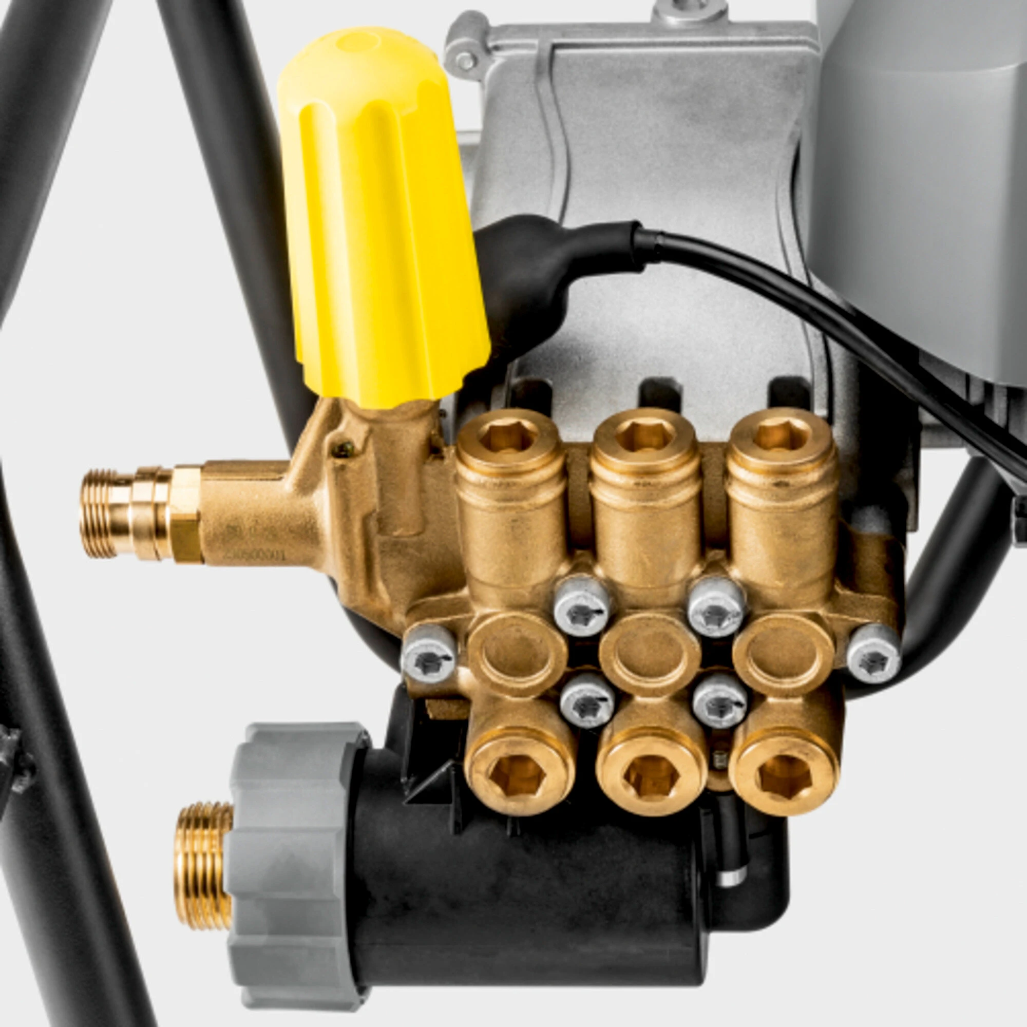 Aukšto slėgio plovykla Kärcher HD 7/11-4 M Classic, 150 bar, 700 l/h aprašymas - Prekės nuotrauka