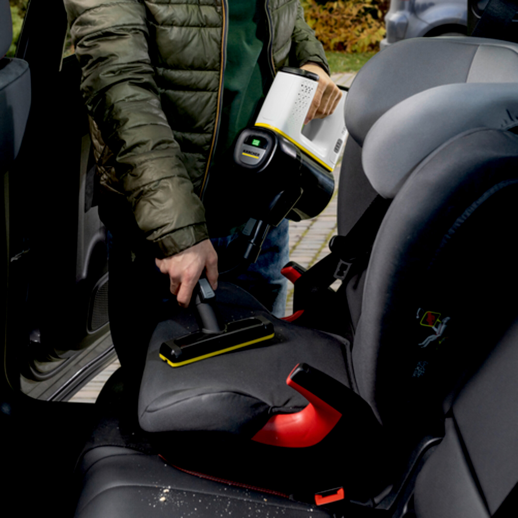 Kärcher Akumuliatorinis siurblys VC 6 Cordless ourFamily Car | 1.198-672.0 aprašymas - Prekės nuotrauka