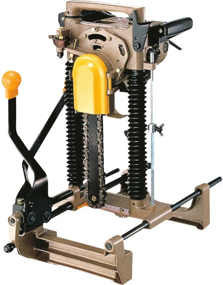 Makita Grandininė skobimo mašina 7104L