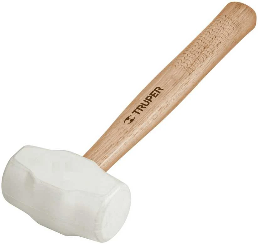 Guminis plaktukas su medine rankena. Galva 680g, 63mm smogiamoji plokštuma Truper®