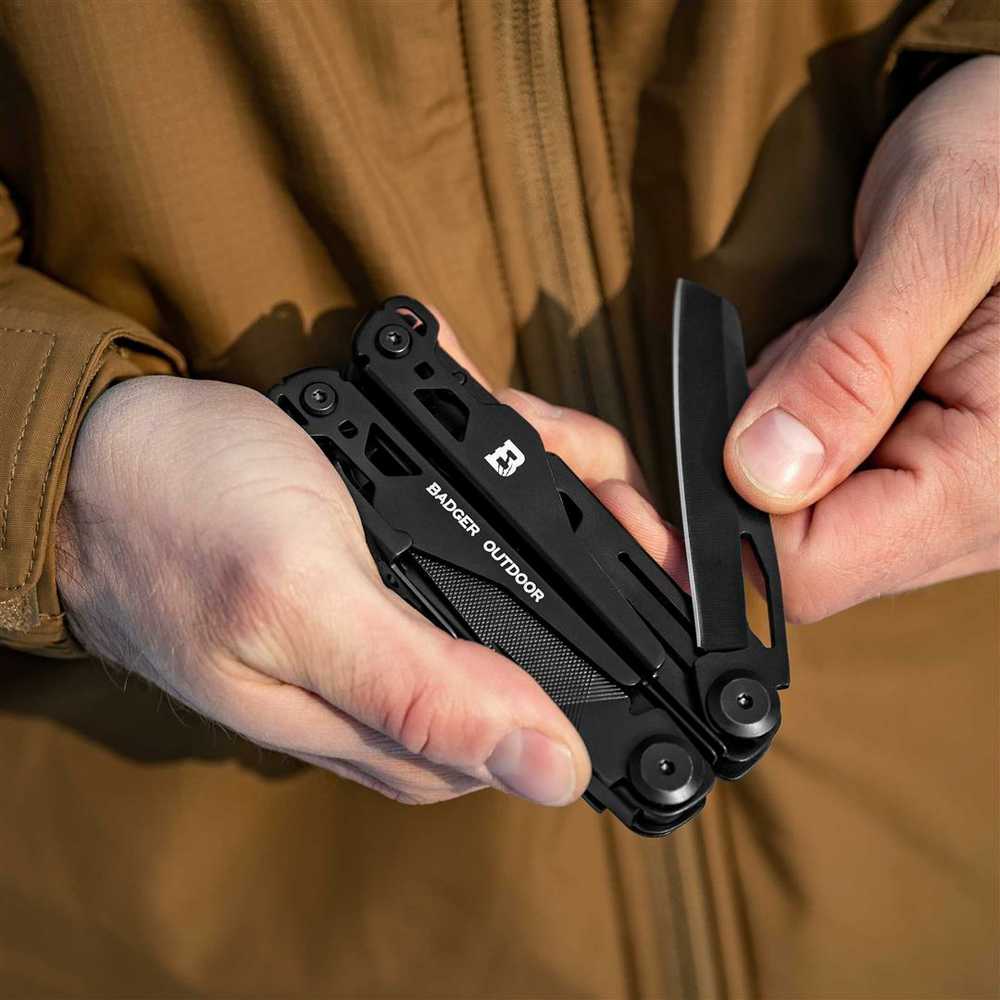 Daugiafunkcinis įrankis Badger Outdoor Solid, 7.4cm
