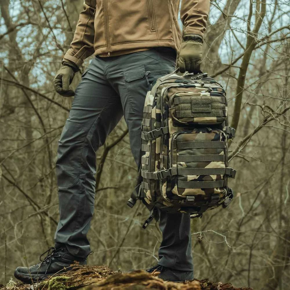 Kuprinė Mil-tec Assault SM, miško spalvos, 20L