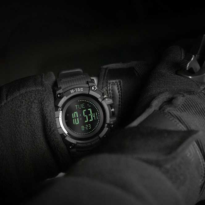 Laikrodis M-tac Adventure taktinis juodas
