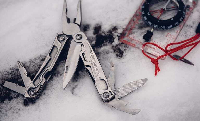 JAV Daugiafunkcinis įrankis Leatherman Rev
