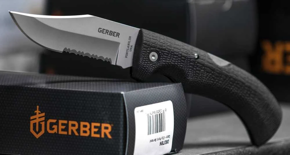 Peilis Gerber Gator Clip Point, Fine Edge(lenktinis dantytais ašmenimis)