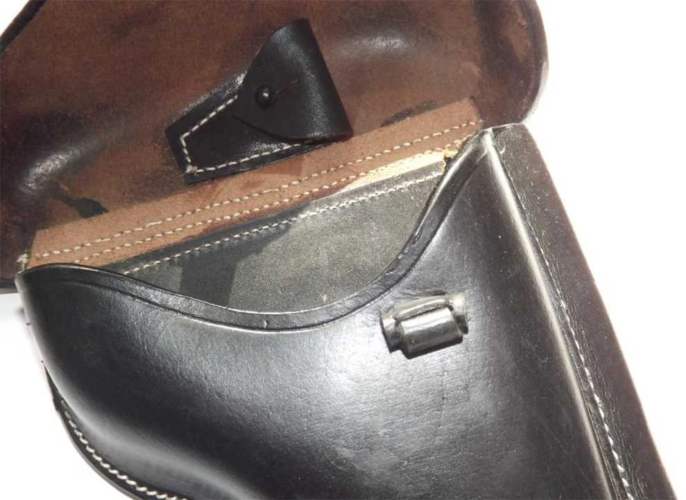 Mil-Tec Luger P08 Kietos odos juodas dėklas (REPRO)