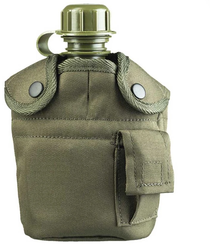 Mil-Tec US plastikine gertuve su deklu ir puodeliu Olive