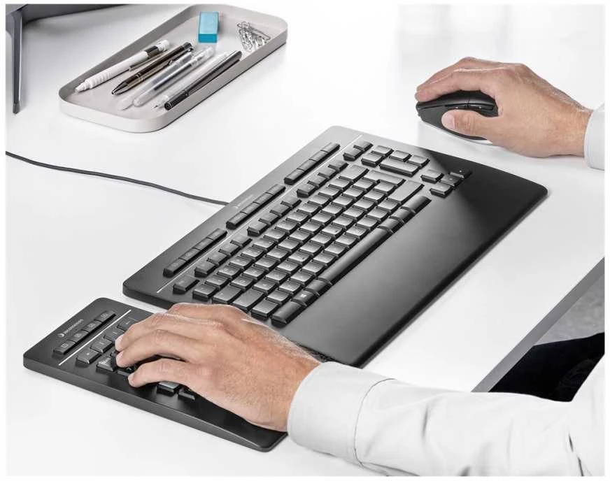 3Dconnexion Klaviatūra Pro su skaičių klaviatūra - Pilno dydžio (100%) - USB + RF belaidė + Bluetooth - Žirkliniai klavišų jungikliai - QWERTY - Juodas
