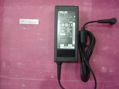 Nešiojamojo kompiuterio maitinimo adapteris Asus 65 W, 2.5 mm, 3.4 A, (04G2660031T0)