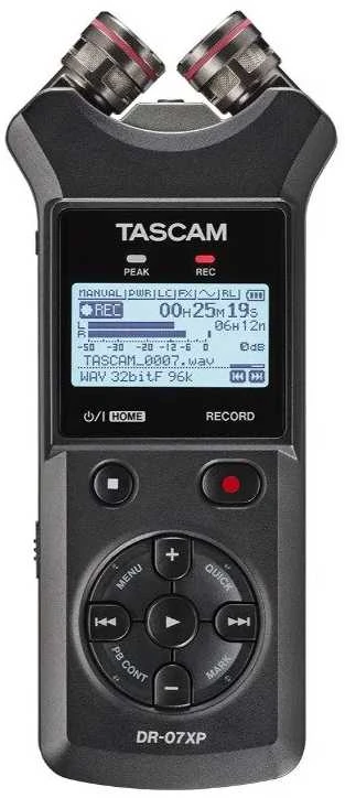Diktofonas Tascam DR-07XP - nešiojamas skaitmeninis įrašymo įrenginys su USB sąsaja