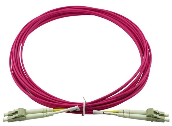 „BlueOptics SFP3131FU1.5MK“, 1.5 m, OM4, LC, LC