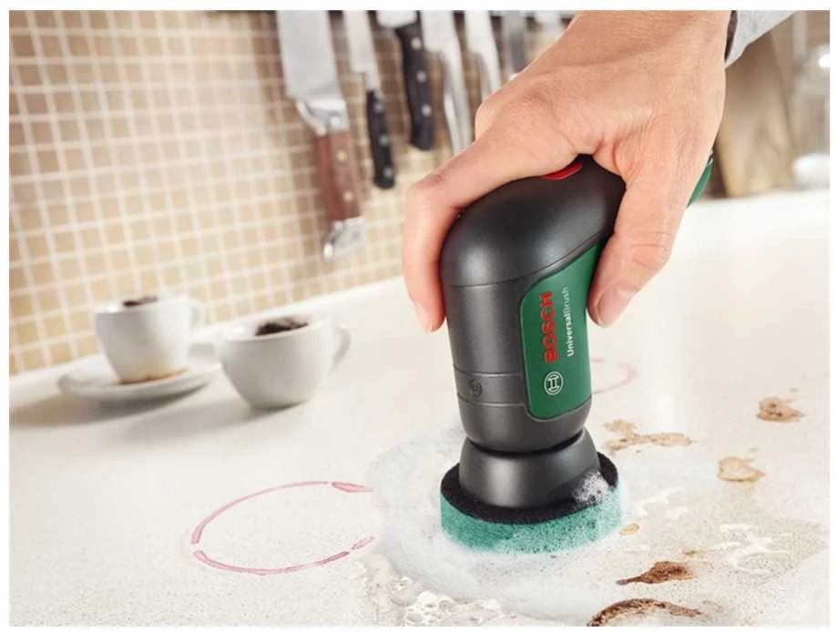 Bosch UniversalBrush valymo procesas