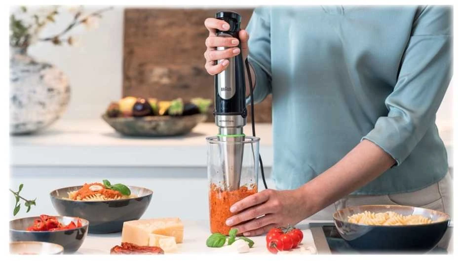 Braun MQ 7025X 0,6 L Panardinamas maišytuvas Juoda, Nerūdijančiojo plieno 1000 W