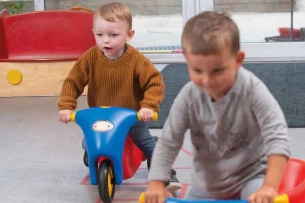 DANTOY motociklas paspirtukas su minkštais ratais, 3331