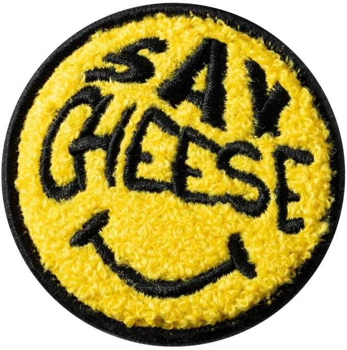 Dėklas „Laut MAGMOJI“ ženklelis, skirtas „MagSafe“, sako „Cheese“