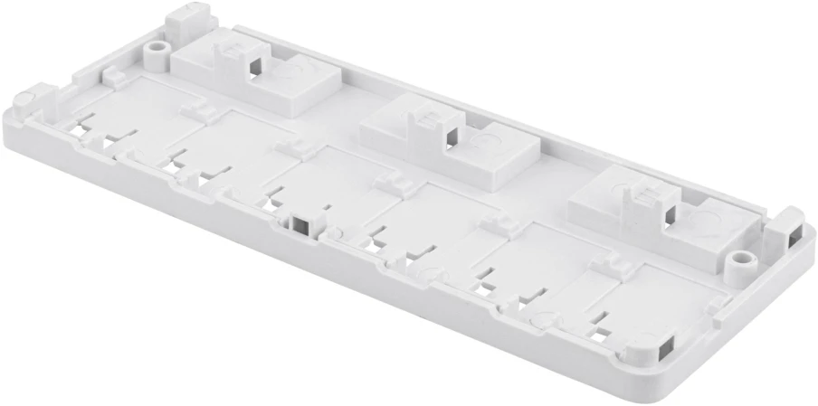 DELTACO Keystone paskirstymo dėžutė, 6 Porų, balta / VR-225
