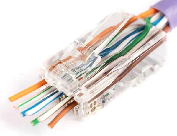 Digitus RJ45 kištukas (8P8C) praėjimas, kat.6, neekranuotas, AWG 26-24, pakuotė 100 vnt.