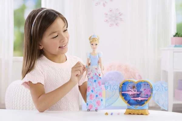 Mattel DISNEY PRINCESS JEWEL REVEAL Pelenės siurprizas (JHL50)